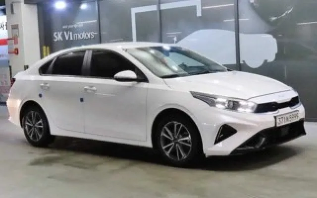 더뉴K3 중고차 더뉴 K3 2세대 1.6 가솔린 트랜디 매물 사진 8 - 2022/07 98,586km